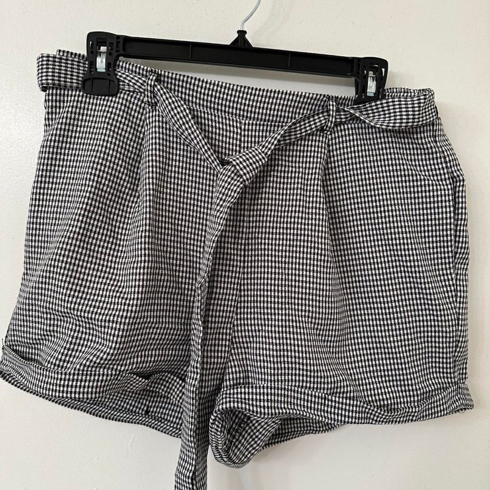 Sienna Sky Black and White Checkered Women Shorts